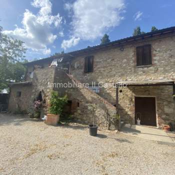 Rustico in vendita a Castiglione del Lago (Perugia)