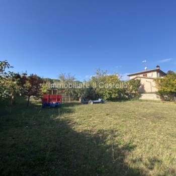 Terreno in vendita a Castiglione del Lago (Perugia)