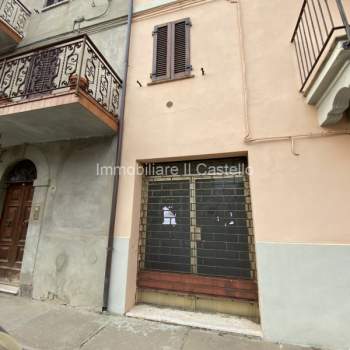 Negozio in vendita a Castiglione del Lago (Perugia)
