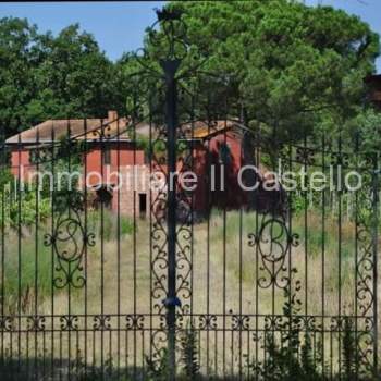 Rustico in vendita a Castiglione del Lago (Perugia)