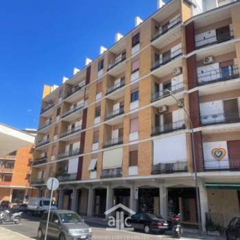 Appartamento in vendita a Lecce (Lecce)