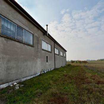 Capannone in vendita a Soliera (Modena)