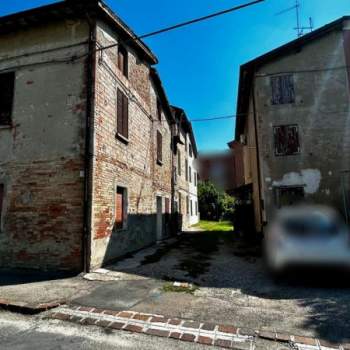 Casa a schiera in vendita a Soliera (Modena)
