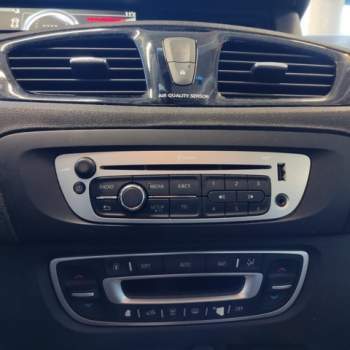 Autoradio RENAULT SCENIC  del 2013