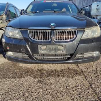 Paraurti anteriore BMW 330  del 2005