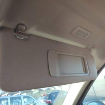 Aletta parasole destra BMW 330  del 2005