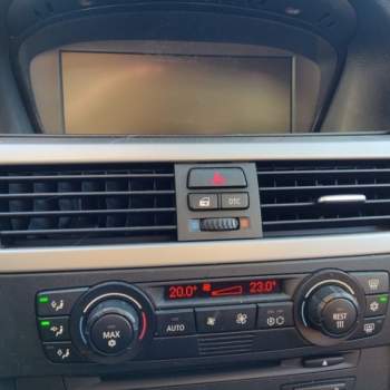 Bocchetta clima centrale BMW 330  del 2005