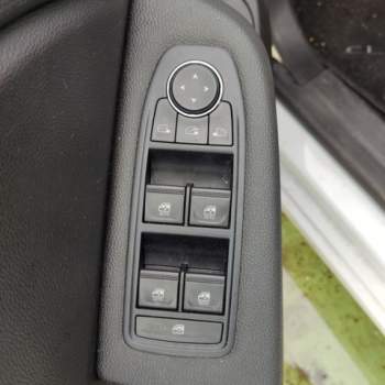 Comando vetri ant sx RENAULT CLIO  del 2024