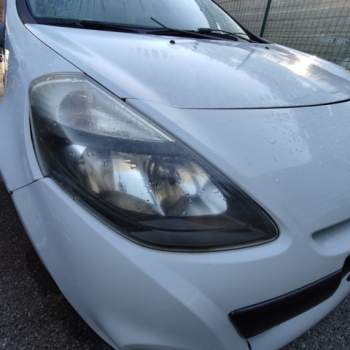 Proiettore destro RENAULT CLIO  del 2009