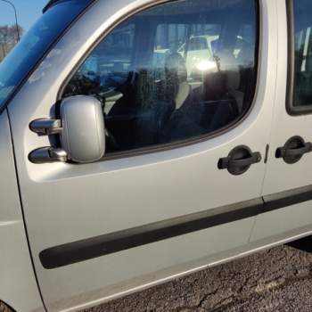 Porta anteriore sx nuda FIAT DOBLO  del 2008