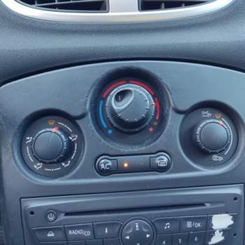 Comandi riscaldamento RENAULT CLIO  del 2009