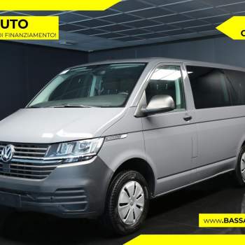 VOLKSWAGEN Caravelle