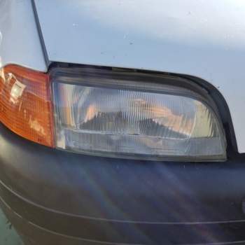 Proiettore destro FIAT PUNTO 1  del 1998
