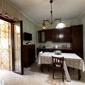 Appartamento in vendita a Torre del Greco (Napoli)