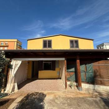 Bifamiliare in vendita a Palermo (Palermo)