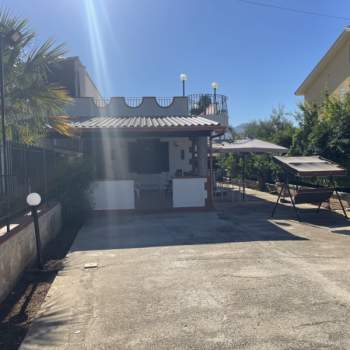 Bifamiliare in vendita a Carini (Palermo)