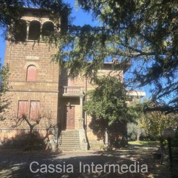 Villa in vendita a Fabrica di Roma (Viterbo)