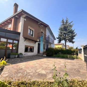 Villa in vendita a Brescia (Brescia)