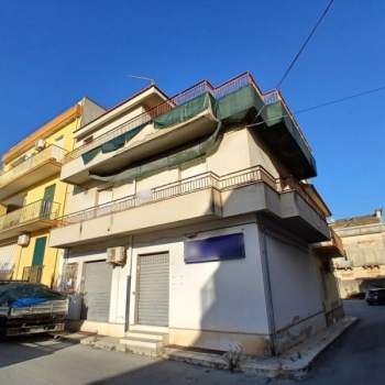 Negozio in vendita a Rosolini (Siracusa)