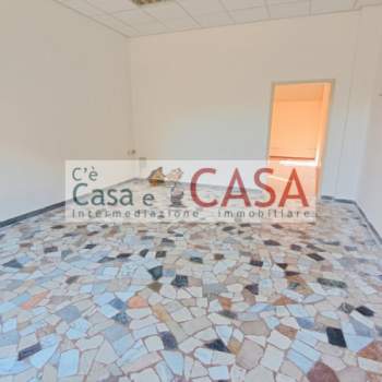 Negozio in affitto a Padova (Padova)