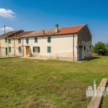 Rustico in vendita a Ceneselli (Rovigo)