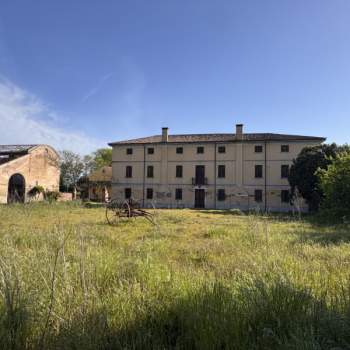 Casa singola in vendita a Giacciano con Baruchella (Rovigo)
