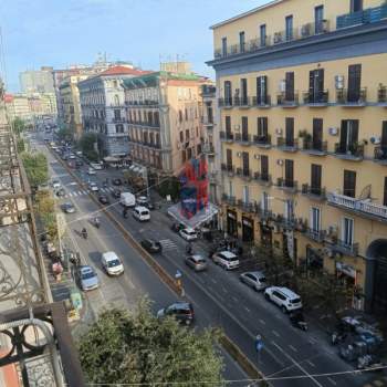 Appartamento in vendita a Napoli (Napoli)