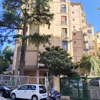 Appartamento in vendita a Napoli (Napoli)