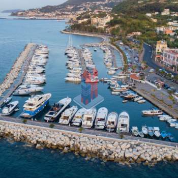 Appartamento in vendita a Lacco Ameno (Napoli)