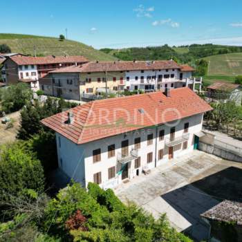 Bifamiliare in vendita a Priocca (Cuneo)