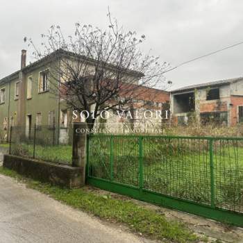 Rustico in vendita a Castelfranco Veneto (Treviso)