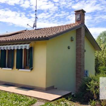 Casa singola in vendita a Giavera del Montello (Treviso)