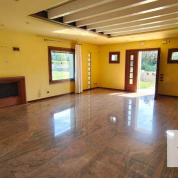 Casa singola in vendita a Povegliano (Treviso)