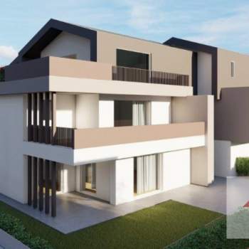 Attico in vendita a Montebelluna (Treviso)