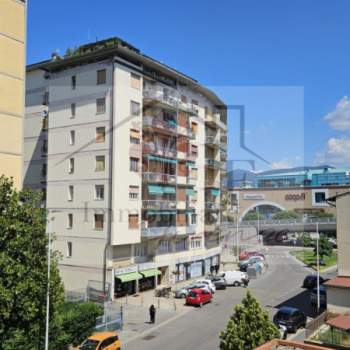 Appartamento in vendita a Firenze (Firenze)