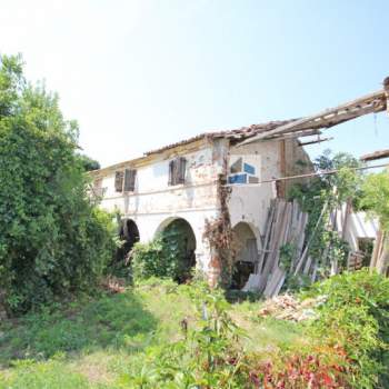 Rustico in vendita a Noale (Venezia)