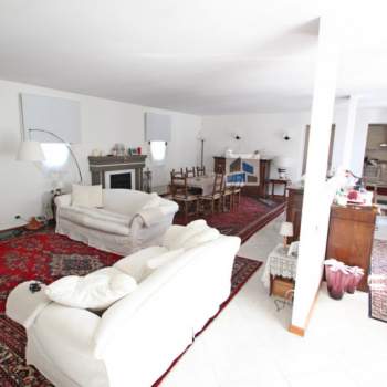 Bifamiliare in vendita a Santa Maria di Sala (Venezia)