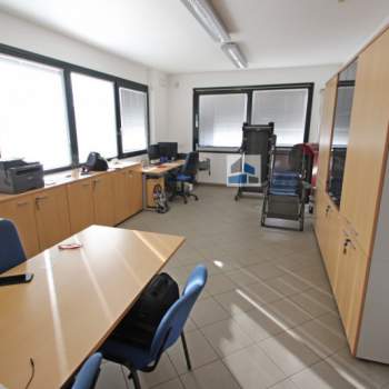 Capannone in vendita a Campagna Lupia (Venezia)