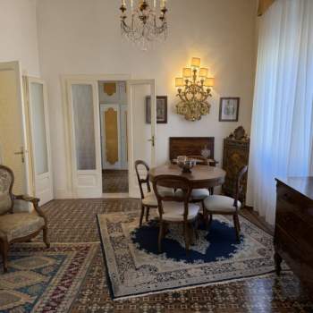 Appartamento in vendita a Ancona (Ancona)