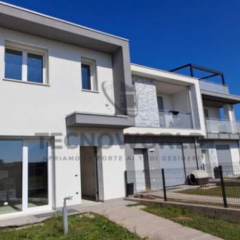 Casa a schiera in vendita a Isola Vicentina (Vicenza)