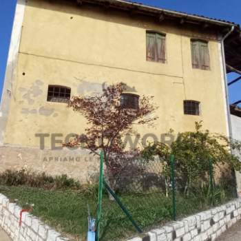 Rustico in vendita a Monte di Malo (Vicenza)