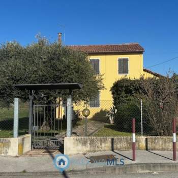 Casa singola in vendita a Cadoneghe (Padova)