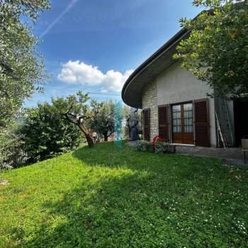 Casa a schiera in vendita a Botticino (Brescia)