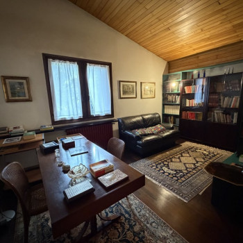 MIRA Villa con Parco di circa 1500 mq 