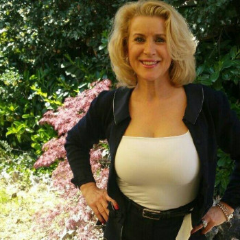 Michela, donna vedova e sola