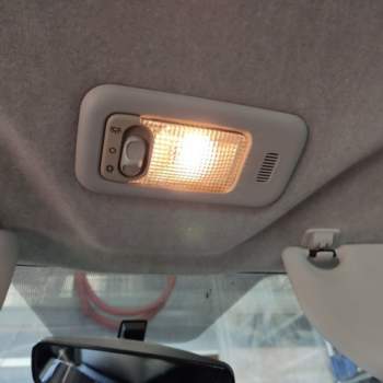 Plafoniera anteriore PEUGEOT 108  del 2016