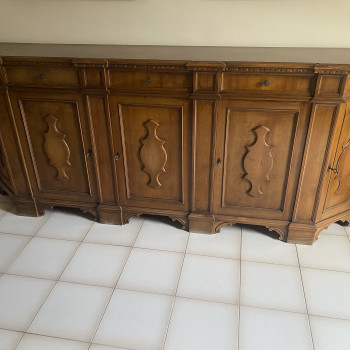 Credenza 