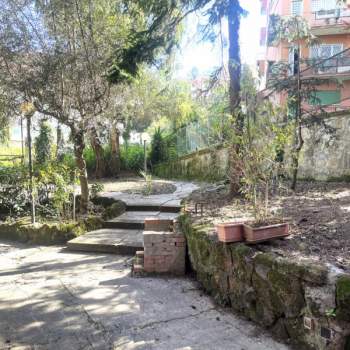 Appartamento in vendita a Roma (Roma)