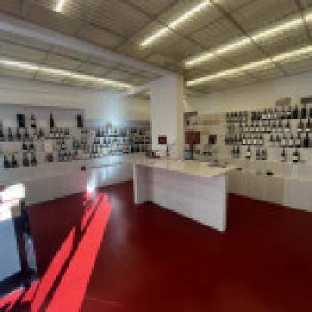 Negozio in vendita a Roma (Roma)