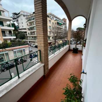 Appartamento in affitto a Roma (Roma)